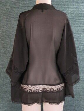 Max And Riley Sheer Komono Boho Top With Lace.